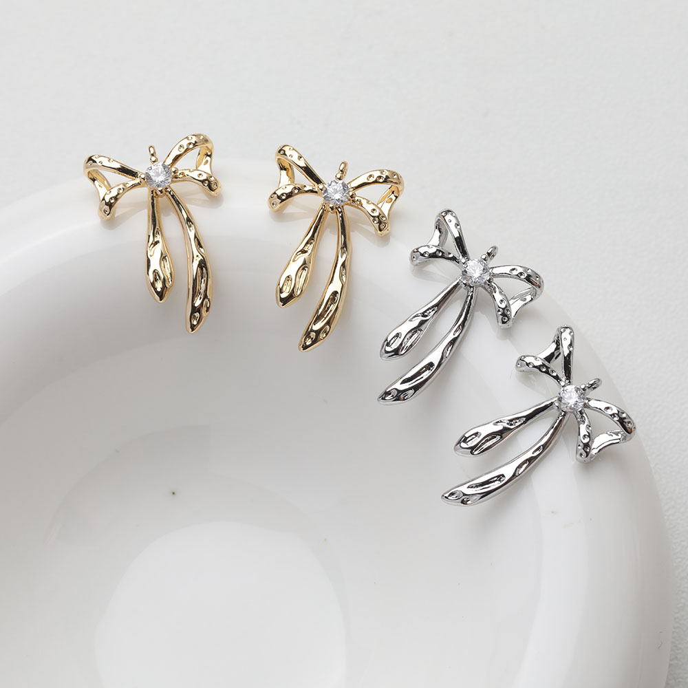 4PCS Dainty Bow Charm Jewelry  - Charm Necklace Dainty บทวิจารณ์และราคา