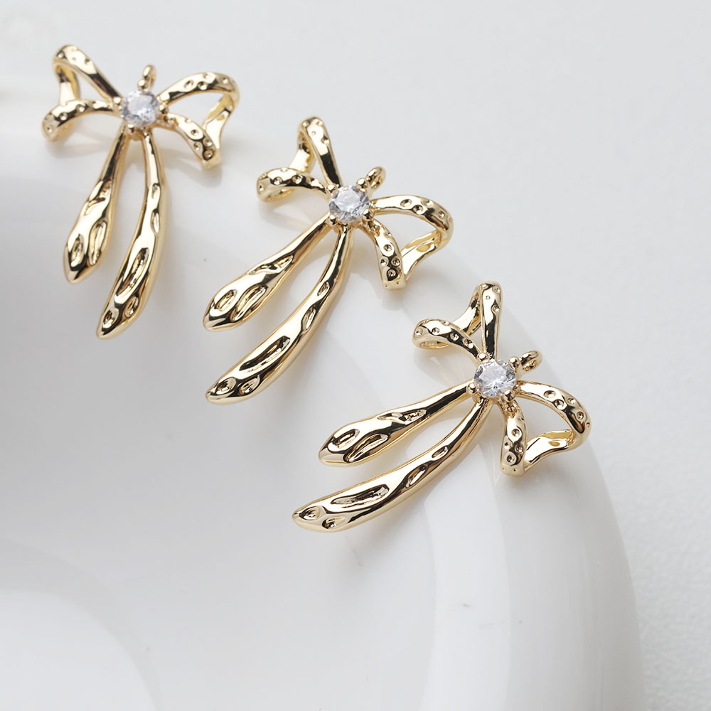 4PCS Dainty Bow Charm Jewelry  - Charm Necklace Dainty บทวิจารณ์และราคา
