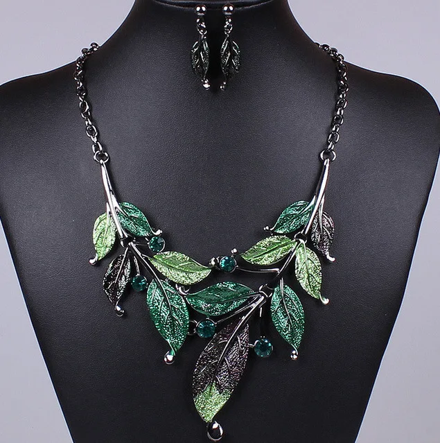 Green Purple Black Leaf Neckla - Women Accessories Gift Set บทวิจารณ์และราคา