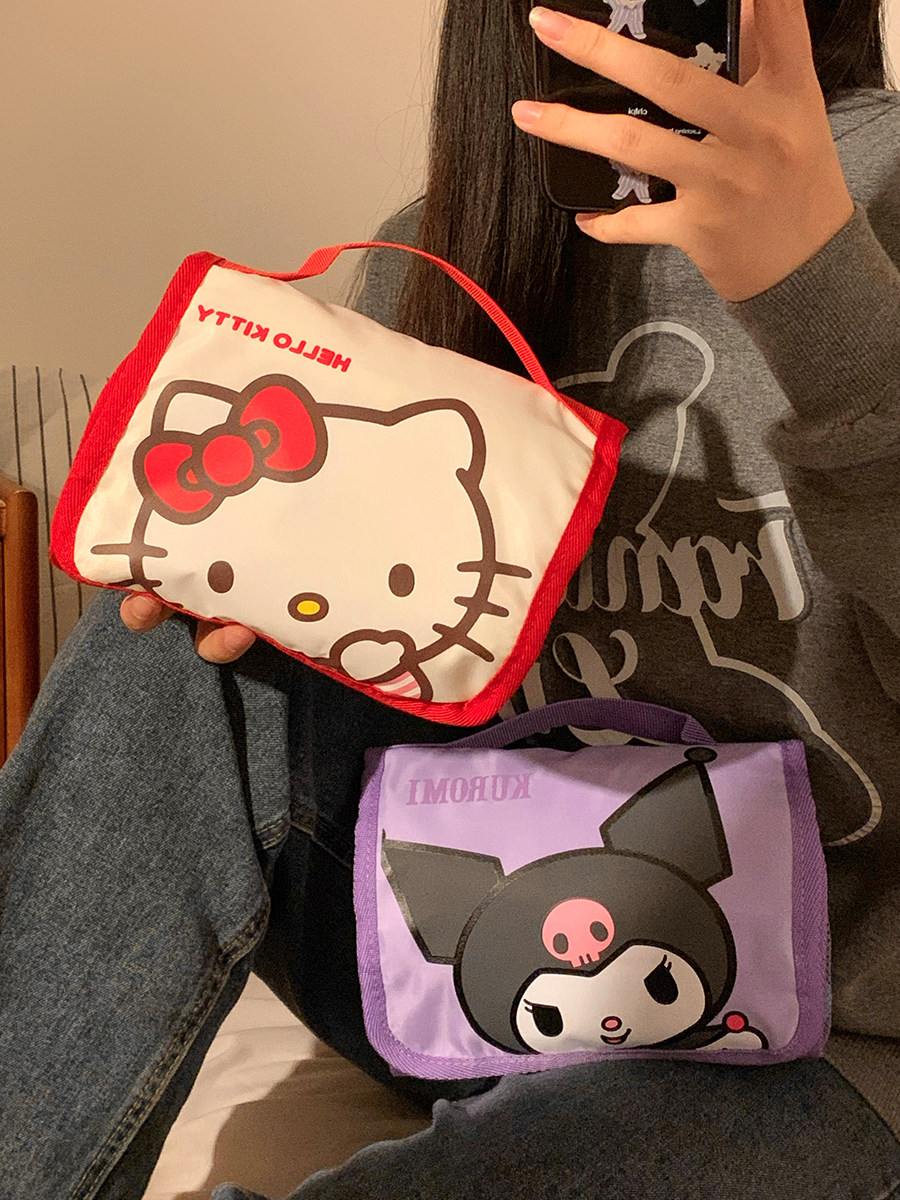Hello Kitty Portable Large Cap - Women Accessories List บทวิจารณ์และราคา