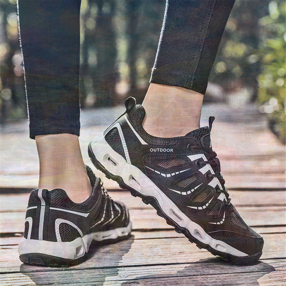 Sumer Round Tip Silver Sneaker - Women Accessories Store บทวิจารณ์และราคา