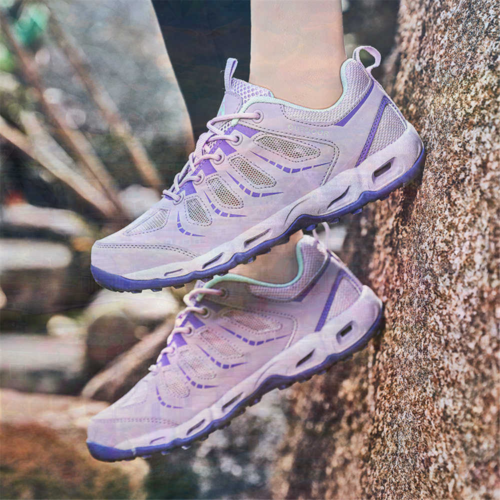 Sumer Round Tip Silver Sneaker - Women Accessories Store บทวิจารณ์และราคา