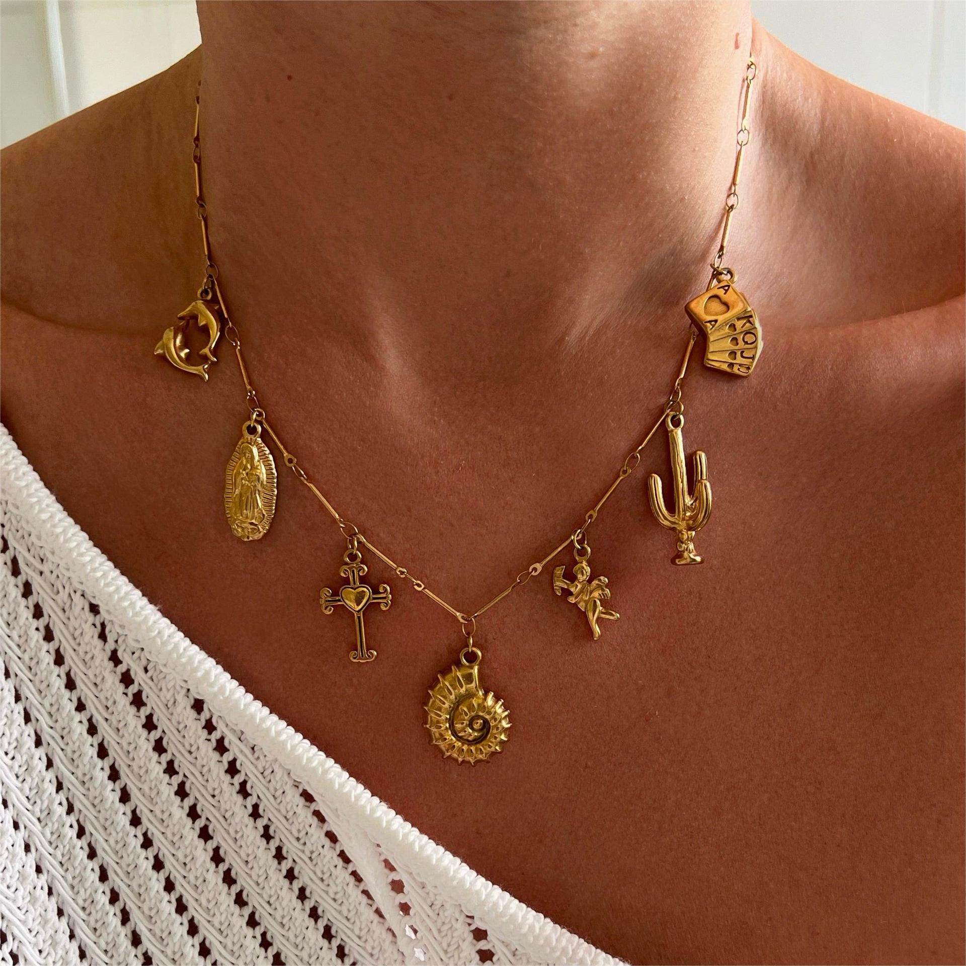 Dainty Sun Moon Star Cross Evi - Charm Necklace Dainty บทวิจารณ์และราคา